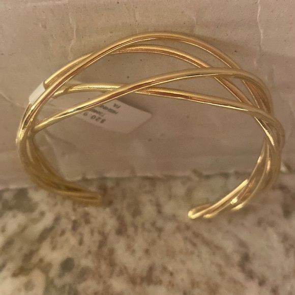 Francesca's Collections Jewelry Nwt Gold Tone Cuff Bracelet By